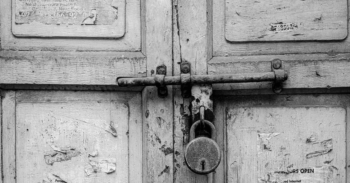 Mortise Lock Won't Latch or Turn? Common Causes and Fixes — T & Y Keys Rockaway