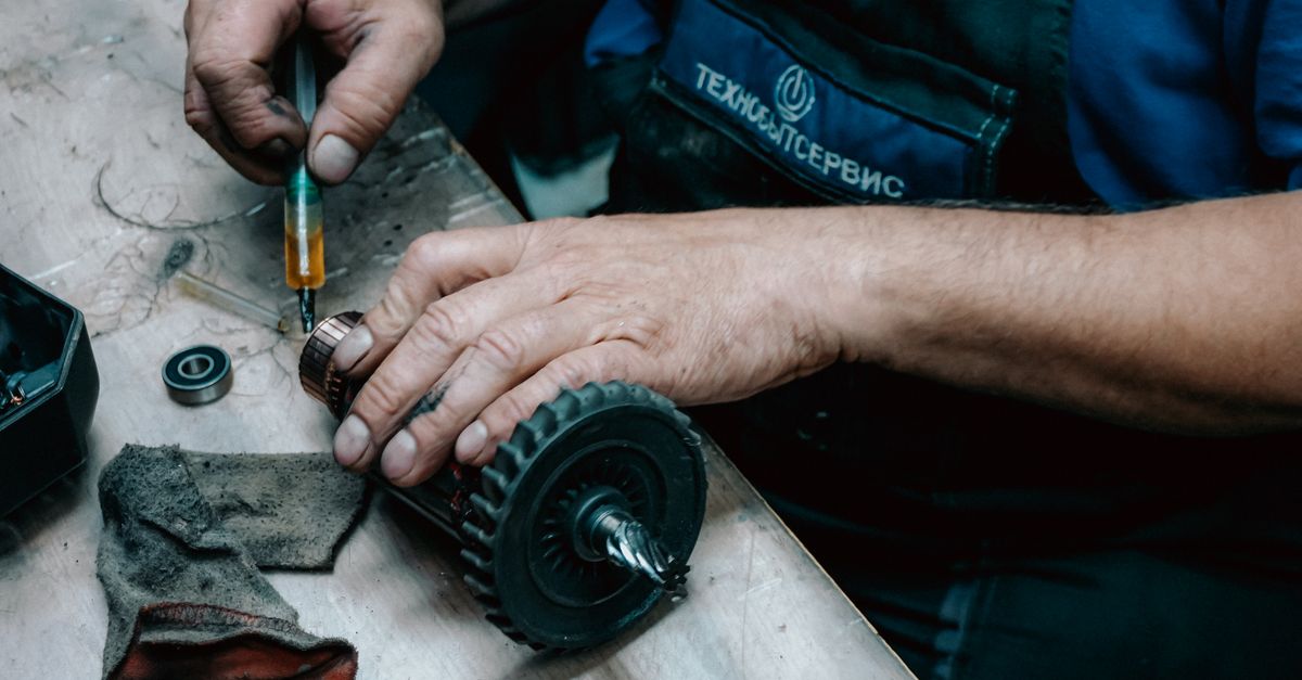 locksmith service technician — T & Y Keys Rockaway